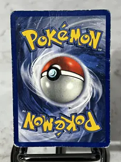 Original Pokemon TCG Zapdos 016/102 Base Set Holo DMG - Image 2