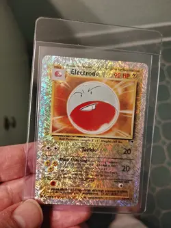 Pokemon Electrode Reverse Holo Rare Legendary Collection 22/110 NM Condition - Image 1