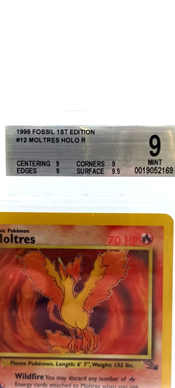 1999 Pokemon Fossil 1st Edition Rare Holo Card Moltres BGS Grade 9.0 - Image 3
