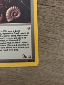 Pokemon TCG Mysterious Fossil Fossil 62/62 1st Edition Trainer 10 HP English 19… - Image 2