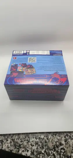 Pokemon Sword & Shield Darkness Ablaze Elite Trainer Box English - Image 2