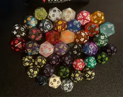 Magic the Gathering D20 Lot w/ Black Lotus Bag (39 Dice) - Image 2