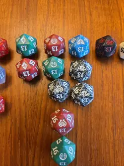 Magic: The Gathering MTG Spindown Die D20 Lot of 18 - Image 3