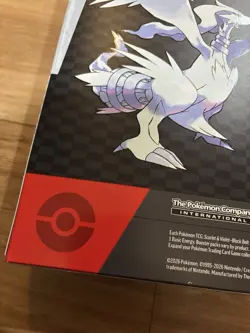 Pokemon TCG Black Bolt & White Flare Unova Heavy Hitters Premium Collection - Image 3