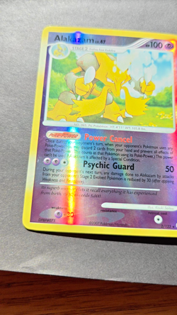 Pokemon TCG Alakazam 2/123 Mysterious Treasures Reverse Holo NM Raw ungraded - Image 2