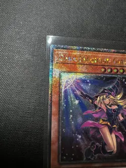 RA04-EN107 Quarter Century Rare ( QCR) Dark Magician Girl Yu-Gi-Oh! English - Image 4