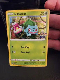Pokemon Bulbasaur SWSH231 Pokemon Go Black Star Promo Holo Card - NM - Image 2