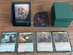 SET OF TWO MTG Warhammer 40k Commander Decks Tyranid Swarm and Ruinous Powers - Image 3