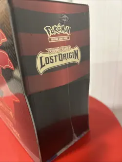 Pokemon TCG Sword & Shield Lost Origin Pokemon Center Elite Trainer Box - 85135 820650851353 - Image 3