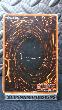 | Yugioh Blue-Eyes White Dragon SDK-001 Ultra Rare Starter Deck Kaiba DMG 🔥 | - Image 2