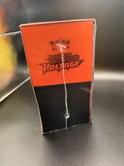 Pokemon Sword & Shield Vivid Voltage Elite Trainer Box ETB New Sealed (VV3) - Image 4