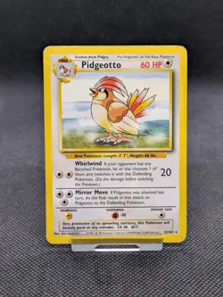 Pidgeotto 22/102 Rare Base Set Pokemon Card WOTC Played - Image 1