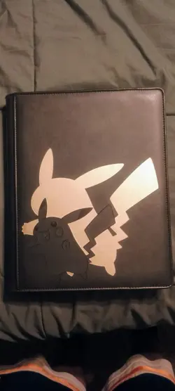 Pokemon Card Collection Binder Pikachu, Mewtwo, Charizard, Vintage Topps - Image 2