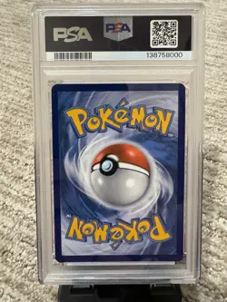 2022 POKEMON SWSH BLACK STAR PROMO ARCEUS V FIGURE COLL #204 ARCEUS V PSA 9 - Image 2