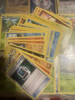 Pokemon TCG Mix Random Cards Bulk Lot Mostly From Black & White Era - Image 3