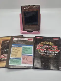 Yu-Gi-Oh! Structure Deck Dragon's Roar SD1-EN001 Red-Eyes Darkness Dragon 1st Ed - Image 2
