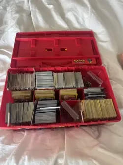 Pokemon Red Stoarge plus 1500+ bulk cards. Vintage + modern + vintage yu gi oh - Image 1