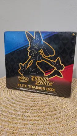 Pokemon TCG: Crown Zenith Elite Trainer Box 820650851476 - Image 1