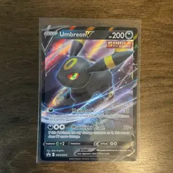 Pokemon Umbreon V SWSH203 Single Strike Promo Full Art Holo Sword & Shield Card - Image 1