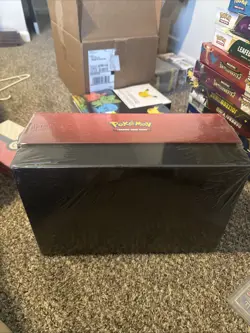 Pokemon TCG: Shining Legends Super Premium Ho-Oh Collection Box 820650803338 - Image 3