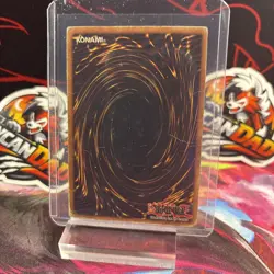 Yu-Gi-Oh! TCG Normal Dark Magician, Limited Edition, Secret Rare Holo #BPT-001 - Image 2