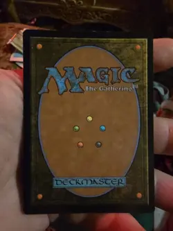 Roaming Throne (Borderless) The Lost Caverns of Ixalan Foil - Image 2