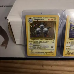 Magneton lot Pokemon TCG Unlimited Holo Rare Card 11/62 Fossil Set LP/MP WOTC - Image 2