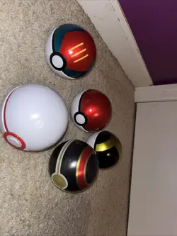 Pokemon Tin Metal Pokeballs 5 Luxury Ball Collectibles One Card New Opened - Image 2
