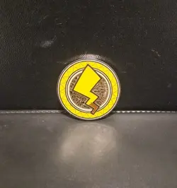 Pikachu Metal Coin Pokemon XY Premium Trainer Collection 2017 MINTY - Image 2