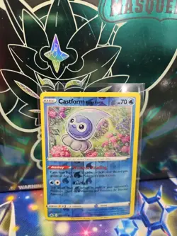 Castform 033/198 Rainy Form Reverse Holo Common Pokemon Chilling Reign NM/MT - Image 1