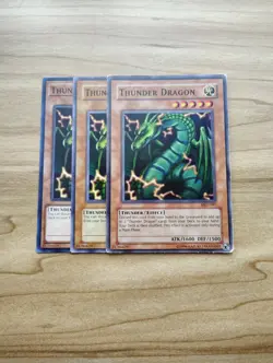 Yu-Gi-Oh! - Thunder Dragon 3X - Complete Playset - Image 1