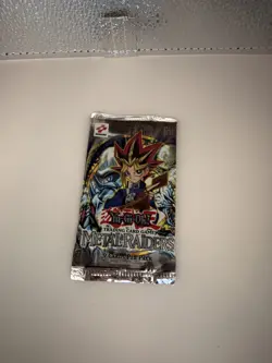 Yugioh Metal Raiders Booster Pack 2002 Vintage sealed* - Image 1