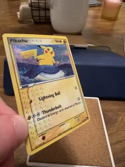 Pikachu 12/17 Pop Series 5 Holo Inverted Back Error Pokemon Card LP-MP - Image 2