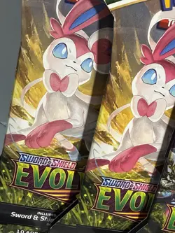 Pokemon Sword & Shield Evolving Skies Booster Sleeved Packs Art Set (6 Pack) - Image 2