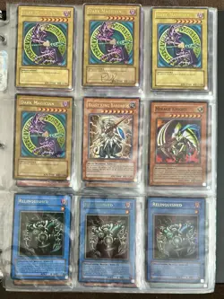 Yu-Gi-Oh! album 231 vintage and modern mix from near mint to damage cards - Image 4