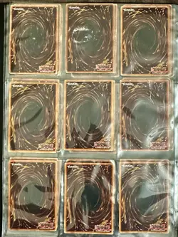 Yu-Gi-Oh! album 231 vintage and modern mix from near mint to damage cards - Image 5