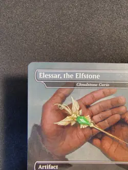 Elessar, the Elfstone - Cloudstone Curio LOTR: Tales of Middle-Earth Regular - Image 2