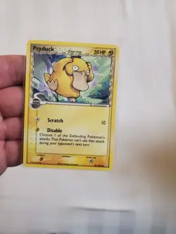 LP/NM Psyduck (Delta Species) 81/110 Holon Phantoms Regular Pokemon Regular - Image 1