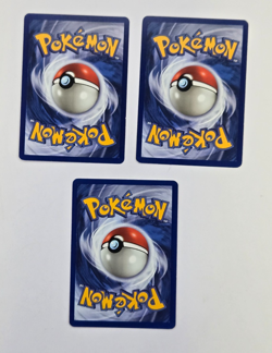 Lot of 3 Pokemon 1st Edition Kabuto Fossil 50/62 Vintage NM/LP Cards - Image 2