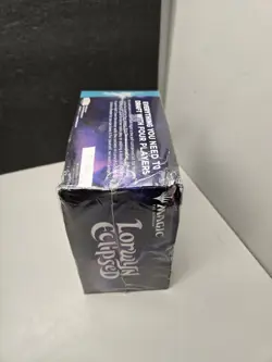 Magic the Gathering Lorwyn Eclipsed Draft Night Box (12 Booster Packs) - Damage - Image 3