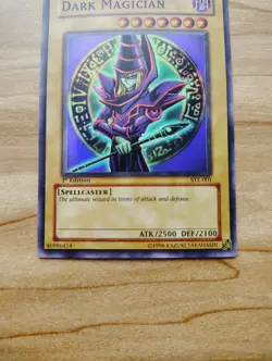 Yu-Gi-Oh! - Dark Magician - Super Rare / Holo - SYE-001 ( 1st Edition ) - Image 3