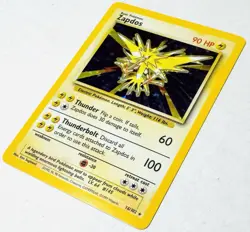 1999 Pokemon Base Set Unlimited 16/102 Zapdos Holo Rare NM !! - Image 2