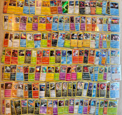 Pokemon 125+ Card Lot all Holo - Image 1
