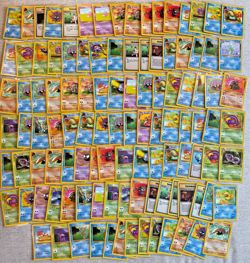 Pokemon 110 Card Lot all Fossil 1999 - Image 1