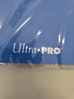 Ultra PRO Eclipse 12-Pocket Blue PRO-Binder for 480 Cards Standard Size Side - Image 4