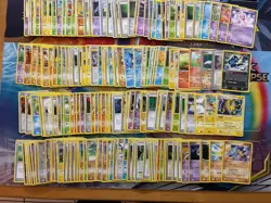 Vintage Pokemon Card Lot Fire Mew Dragonair Jolteon Squirtle 280+ - Image 3