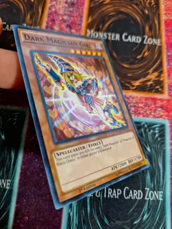 Yu-Gi-Oh! Dark Magician Girl YGLD-ENC10 Common 1st Edition NM/LP - Image 2