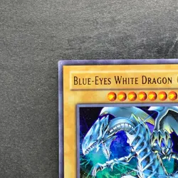 Blue-Eyes White Dragon JMP-001 Ultra Rare YuGiOh 330 - Image 2