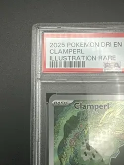 2025 POKEMON DRI EN CLAMPERL ILLUSTRATION RARE - Destined Rivals 195/182 - PSA 8 - Image 4