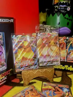 NM Pokemon Charizard Lot of 4 Zards 2 GX's & 2Vs,& 1 Flareon & 1 Eevee Vmax. - Image 3